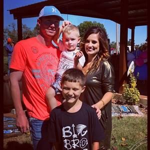 Meet your Posher, Candi